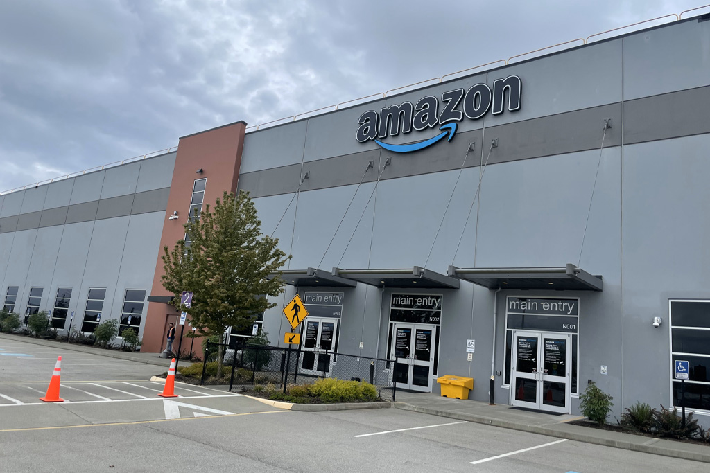 Amazon YVR